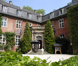 Schloss Gymnich Haupteingang